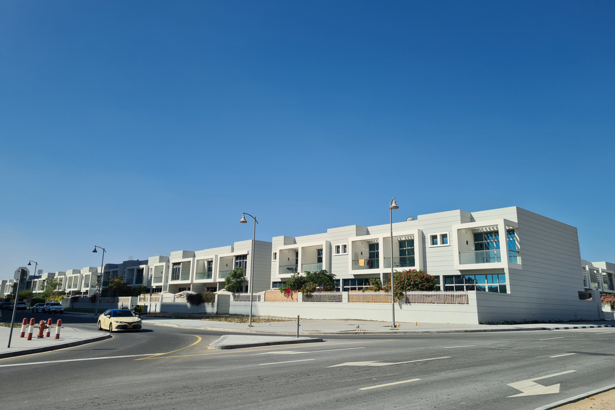 Dreamz villas in Furjan ready properties