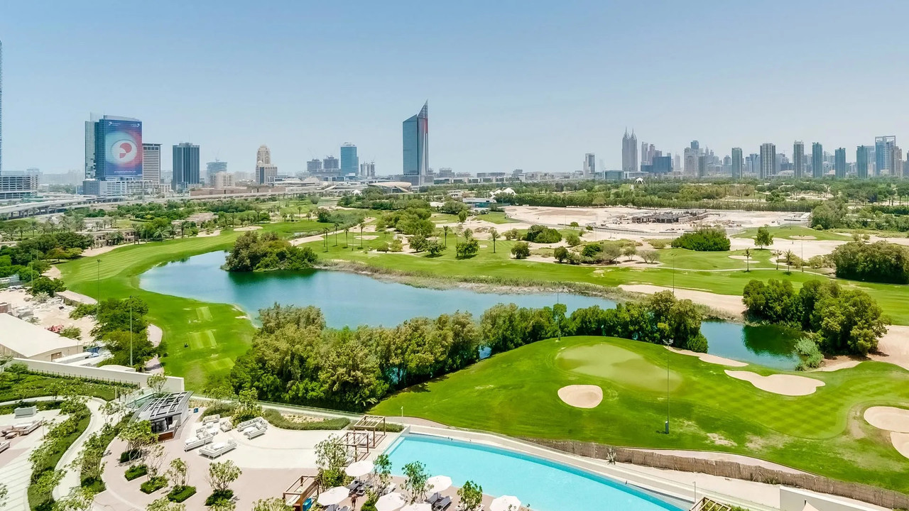 An image showing the golf course in Emirates Hills