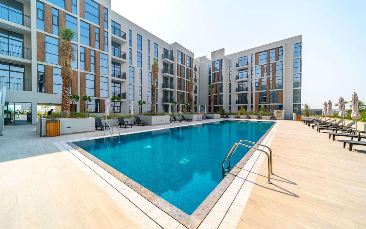 Swimming pool of Mudon Views